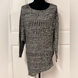 Mind Code Marled Asymmetrical Hem Shirt